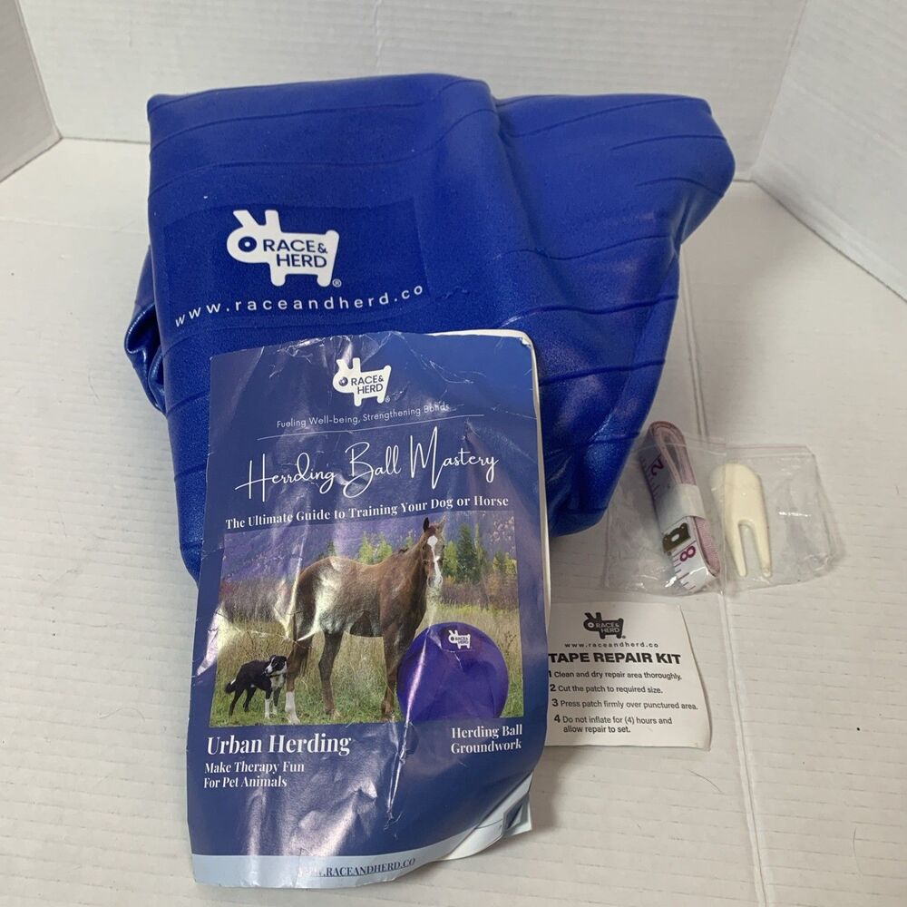 Race And Herd Inner Herding Ball for Dogs Horses Blue NEW